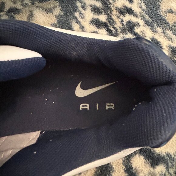 Nike Air Cross Trainers - 305425 141 - Excellent pre-owned condition - Picture 7 of 7